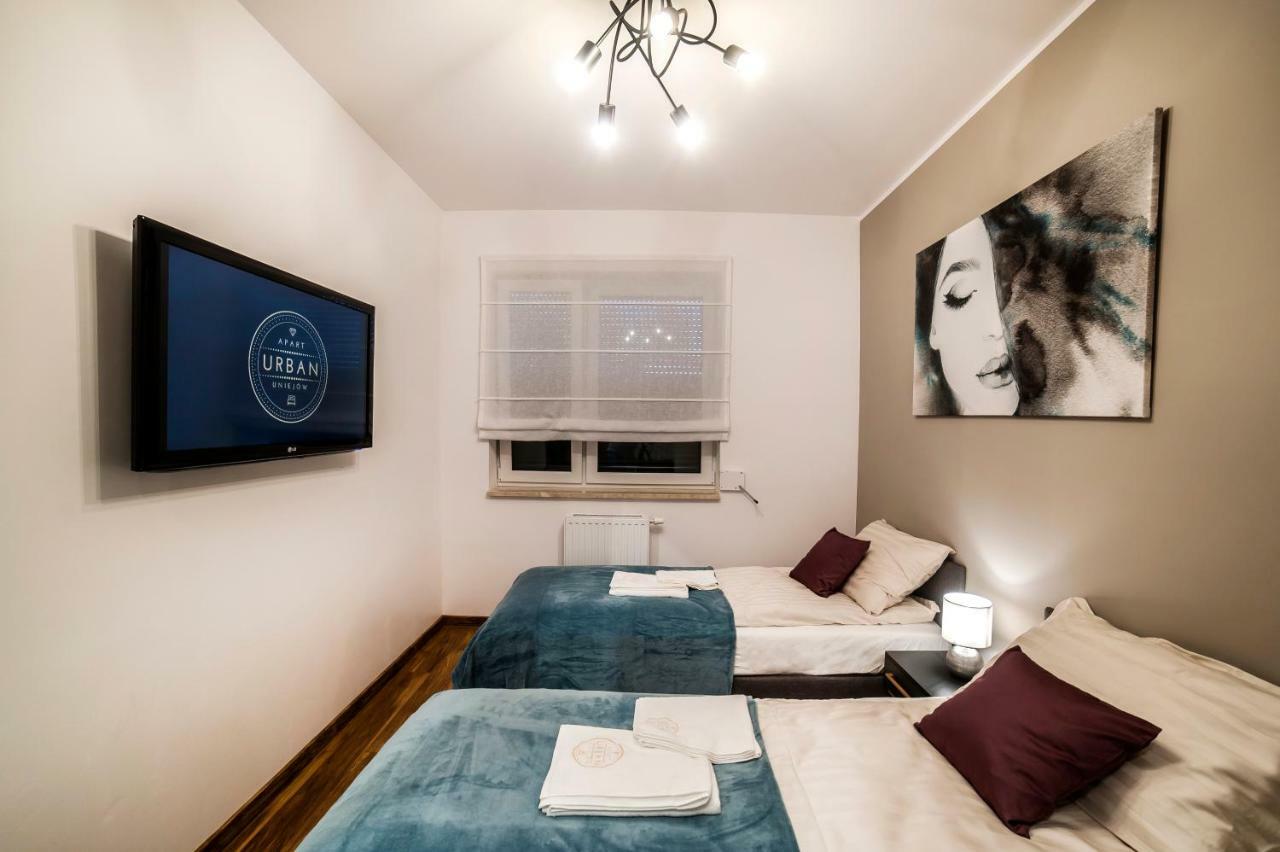 Urban Apart Uniejow Apartment Ngoại thất bức ảnh