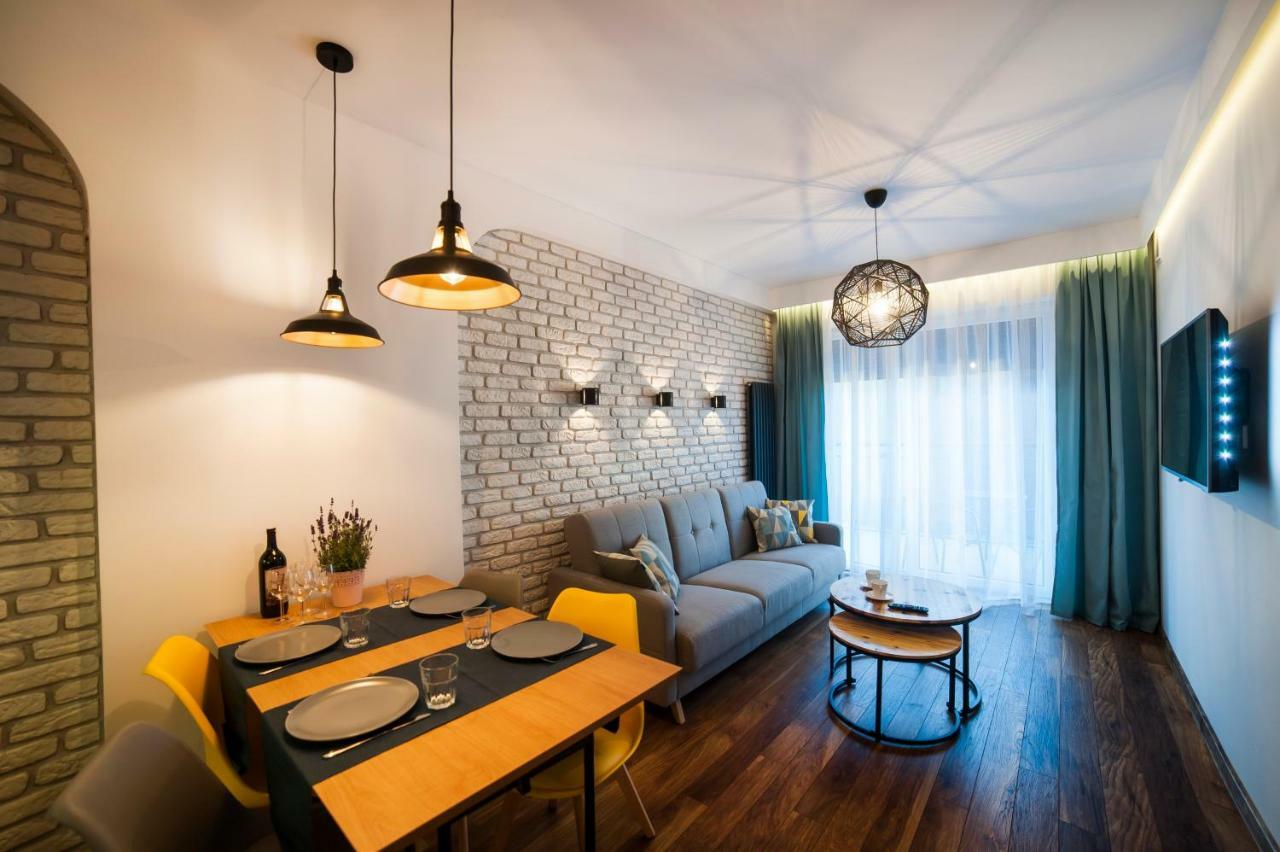 Urban Apart Uniejow Apartment Ngoại thất bức ảnh