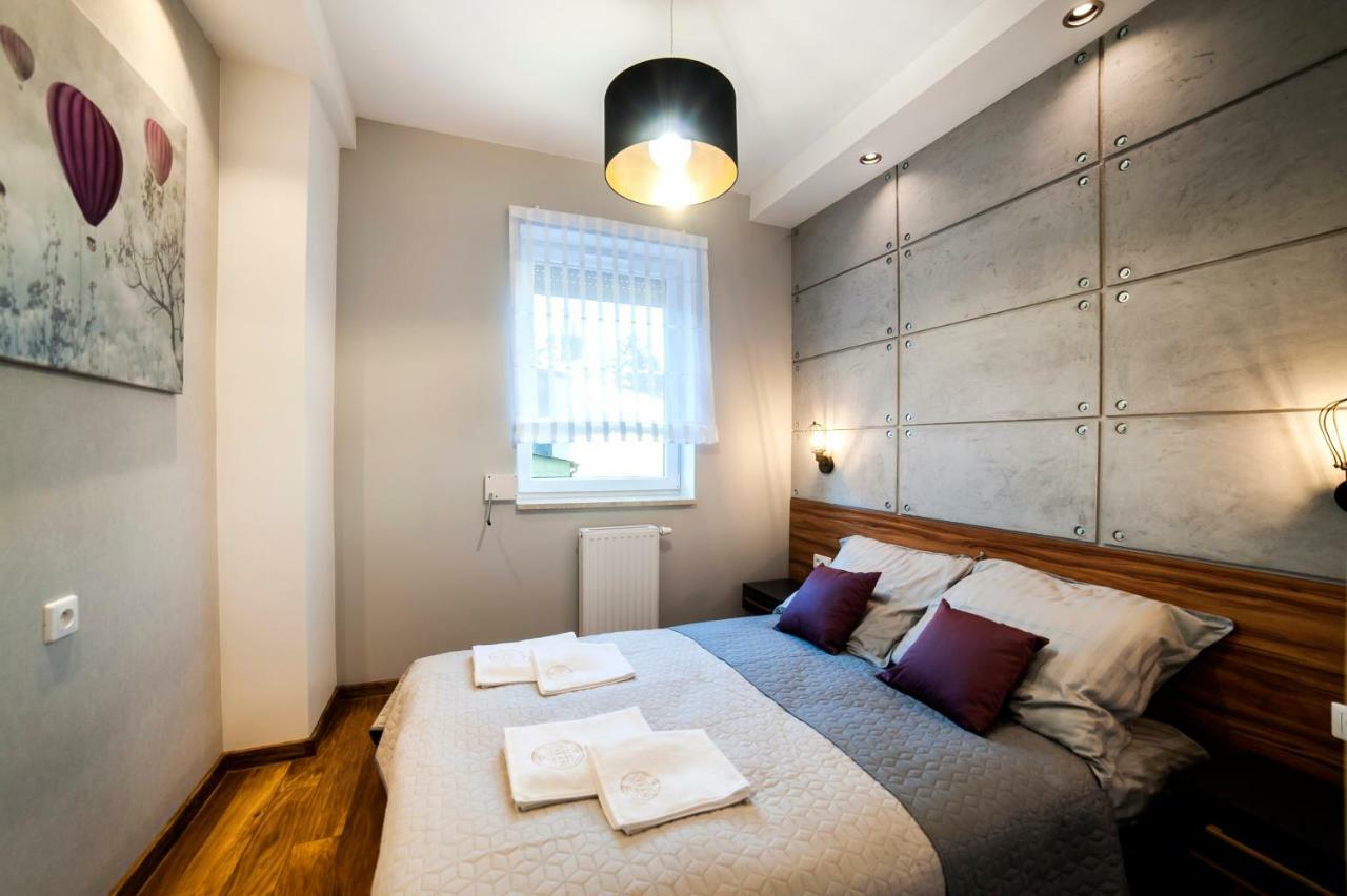 Urban Apart Uniejow Apartment Ngoại thất bức ảnh