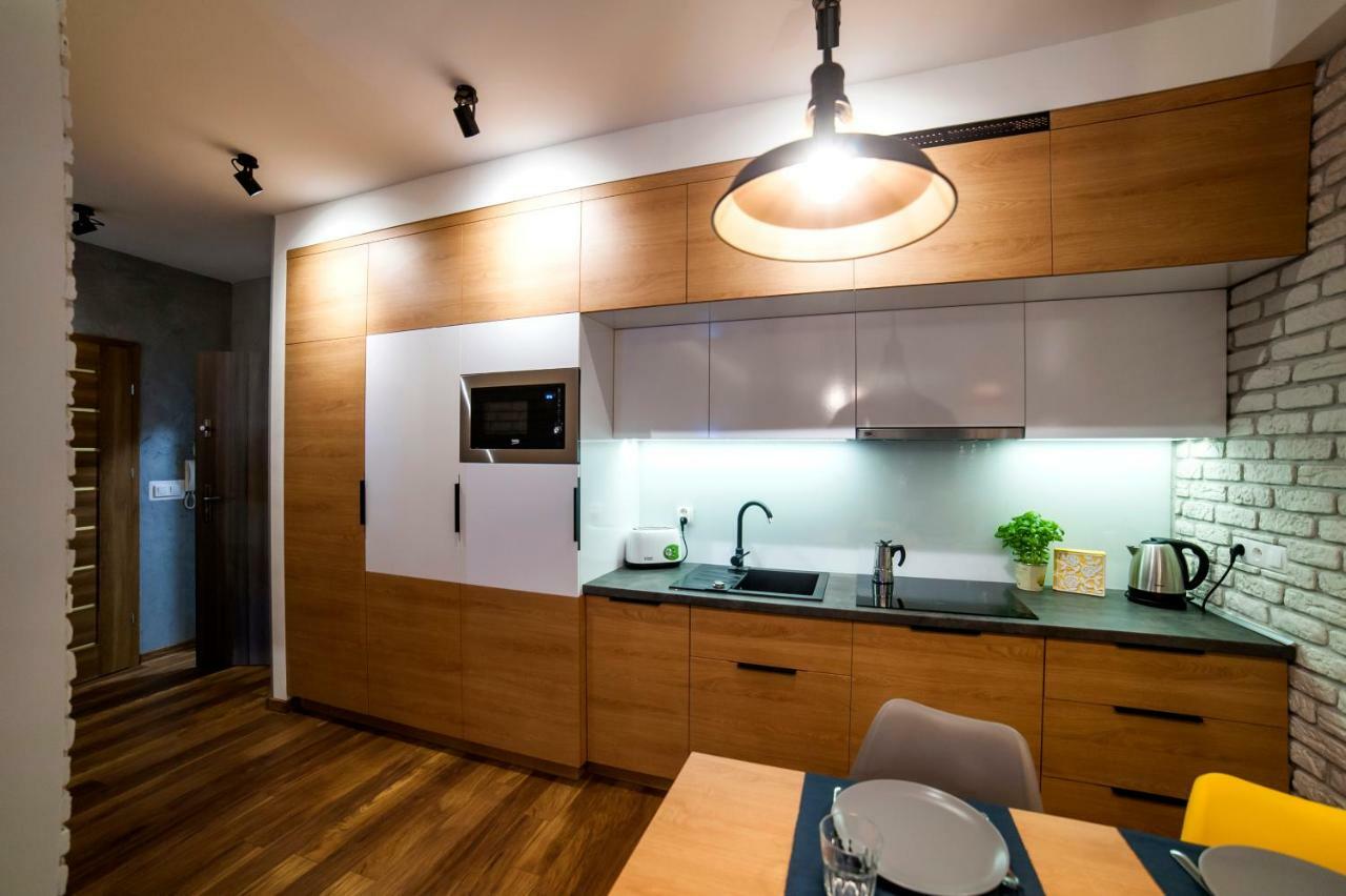 Urban Apart Uniejow Apartment Ngoại thất bức ảnh