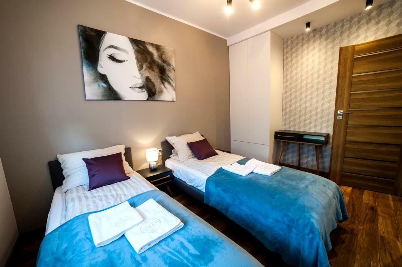 Urban Apart Uniejow Apartment Ngoại thất bức ảnh
