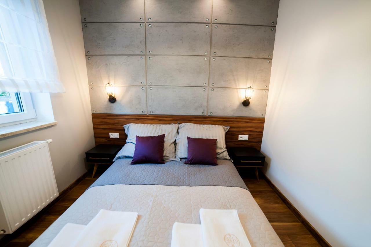 Urban Apart Uniejow Apartment Ngoại thất bức ảnh